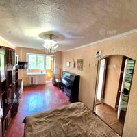 Продаж квартири Харків, ХТЗ, Рогань, 32м²