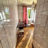 Продаж квартири Харків, ХТЗ, Рогань, 32м²