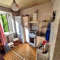 Продаж квартири Харків, ХТЗ, Рогань, 32м²