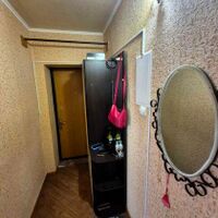 Продаж квартири Харків, ХТЗ, Рогань, 32м²