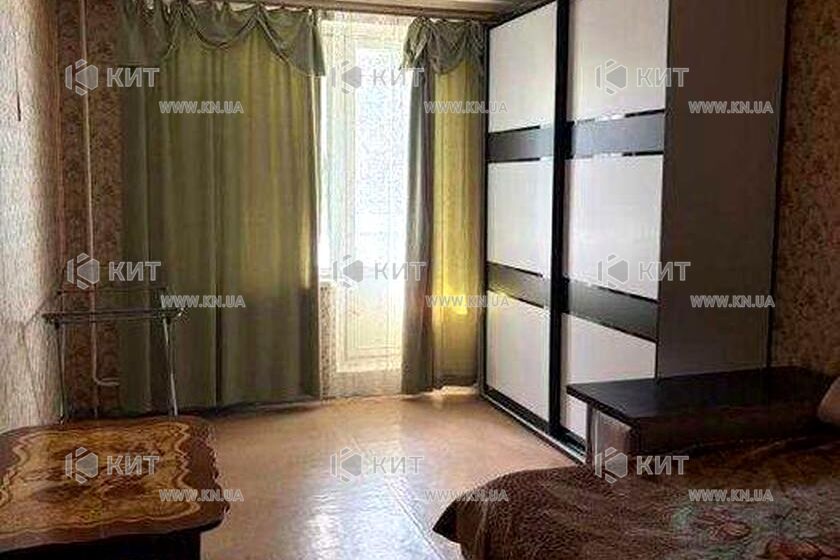 Продаж квартири Харків, ХТЗ, Рогань, 40м²