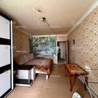 Продаж квартири Харків, ХТЗ, Рогань, 40м²