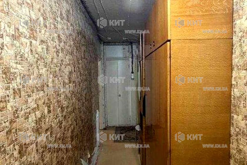 Продаж квартири Харків, ХТЗ, Рогань, 40м²