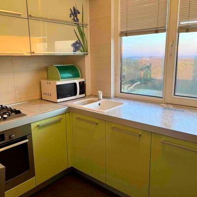 Продажа 	 Харків,  Тракторобудівників пр.   90