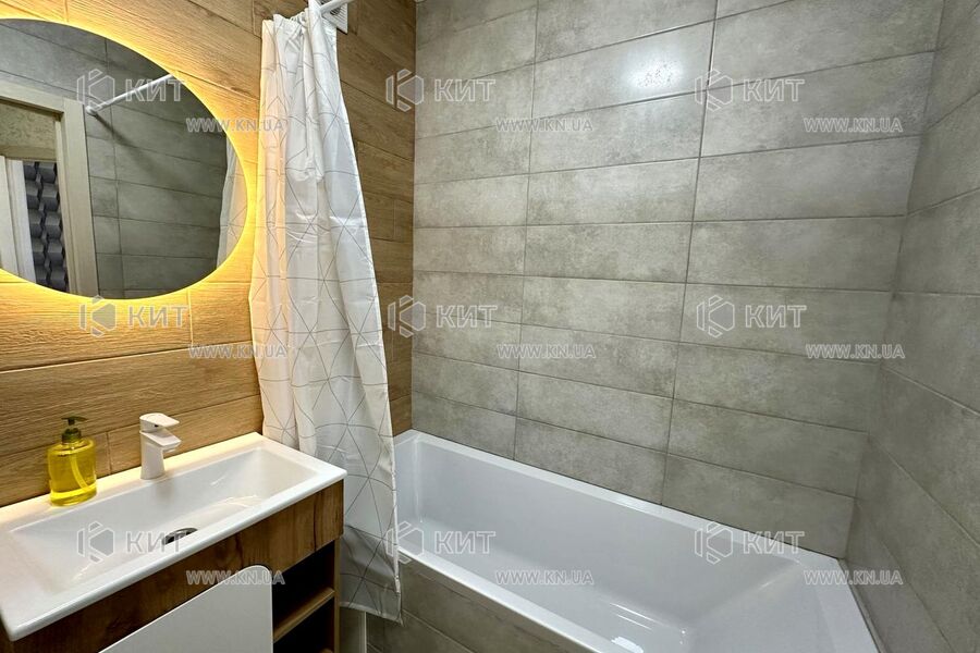 Продажа квартиры Харьков, Салтовка(Бараб.,Украина), 35м²