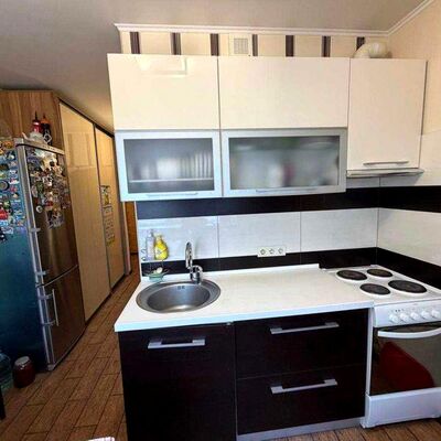 Продажа 	 Харьков,  Каденюка (Танкопия) ул.   3