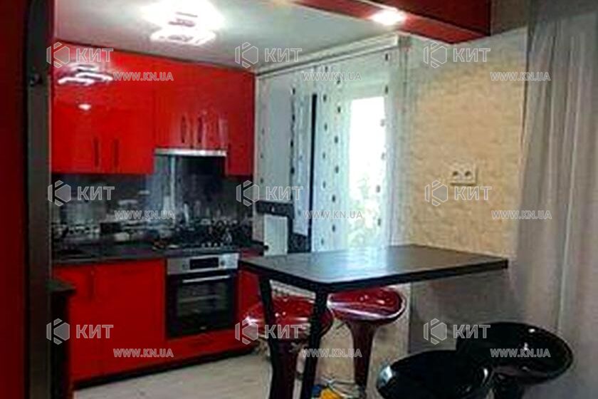 Продаж квартири Харків, ХТЗ, Рогань, 55м²