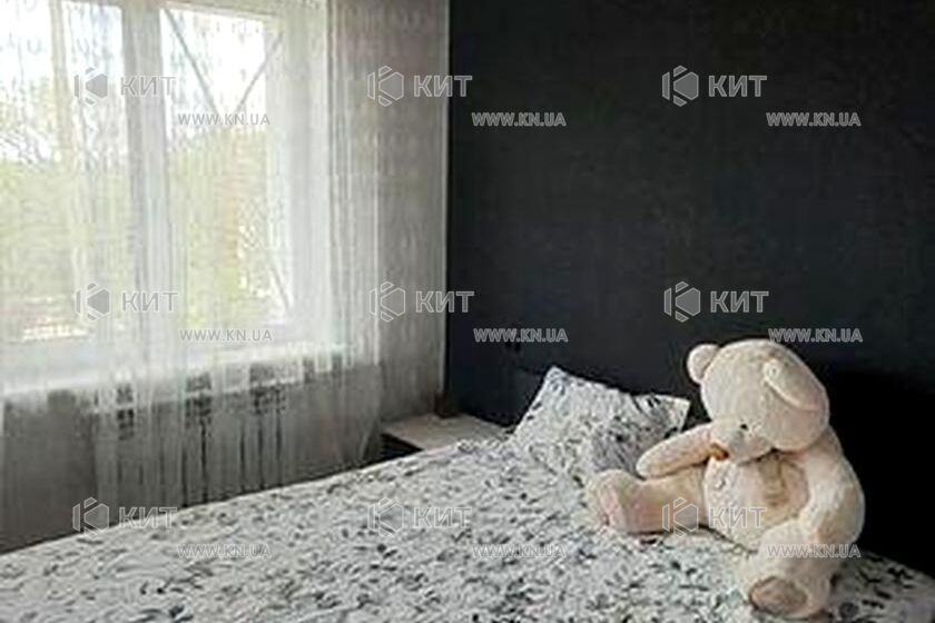 Продаж квартири Харків, ХТЗ, Рогань, 55м²