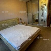 Продаж квартири Харків, ХТЗ, Рогань, 64м²