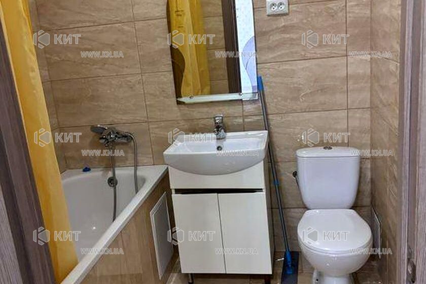 Продаж квартири Харків, ХТЗ, Рогань, 35м²