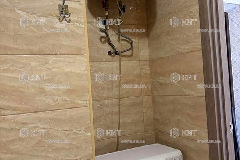 Продаж квартири Харків, ХТЗ, Рогань, 35м²