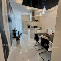 Продажа квартиры Харьков, Павлово Поле, 108м²