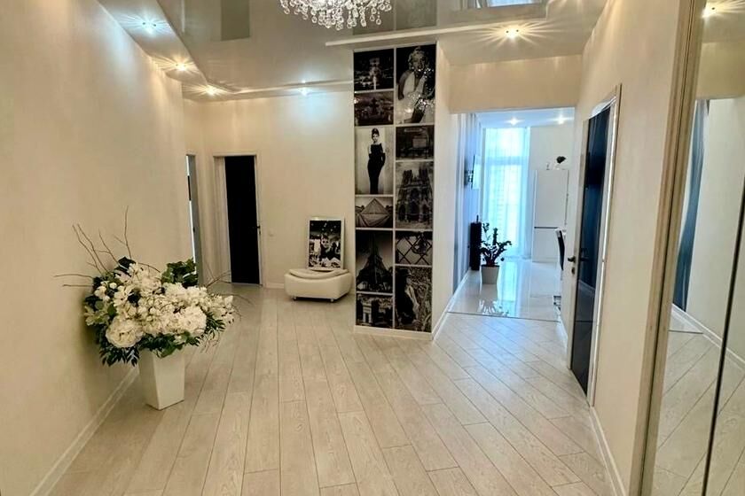 Продажа квартиры Харьков, Павлово Поле, 108м²