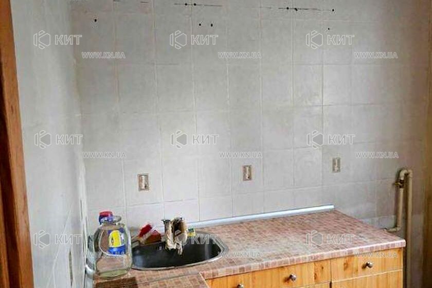 Продаж квартири Харків, ХТЗ, Рогань, 44м²