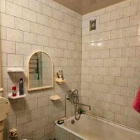 Продаж квартири Харків, ХТЗ, Рогань, 44м²