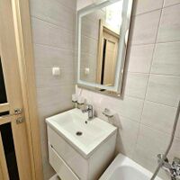 Продаж квартири Харків, Північна Салтівка 3, 70м²
