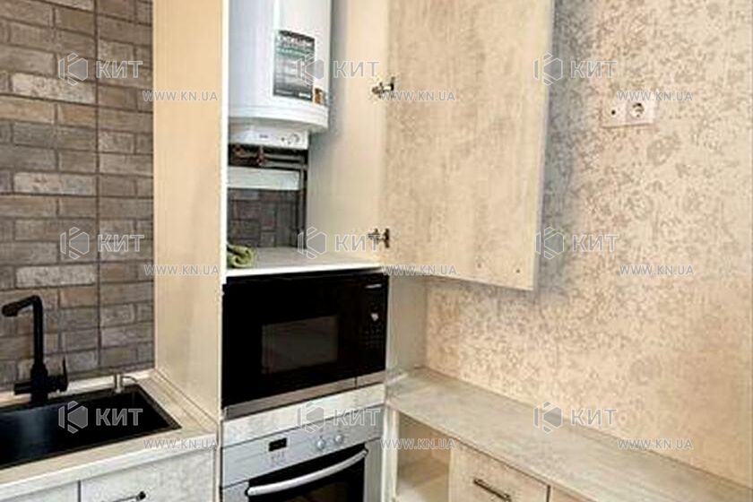 Продаж квартири Харків, Завод Шевченка, 100м²