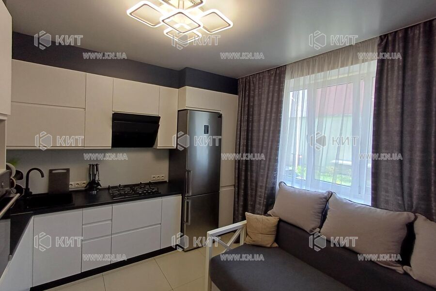 Продаж квартири Харків, ХТЗ, Рогань, 65м²