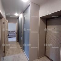 Продаж квартири Харків, ХТЗ, Рогань, 65м²