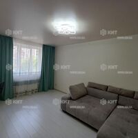 Продаж квартири Харків, ХТЗ, Рогань, 65м²