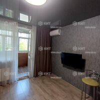 Продаж квартири Харків, ХТЗ, Рогань, 65м²
