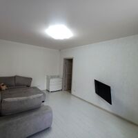 Продаж квартири Харків, ХТЗ, Рогань, 65м²