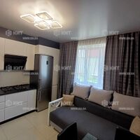 Продаж квартири Харків, ХТЗ, Рогань, 65м²