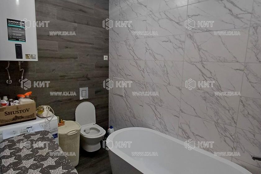 Продаж квартири Харків, ХТЗ, Рогань, 65м²