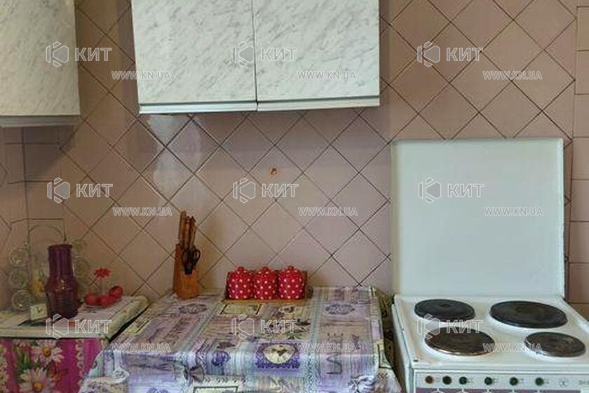 Продаж квартири Харків, ХТЗ, Рогань, 50м²