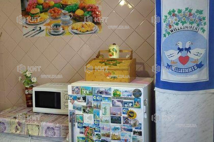 Продаж квартири Харків, ХТЗ, Рогань, 50м²