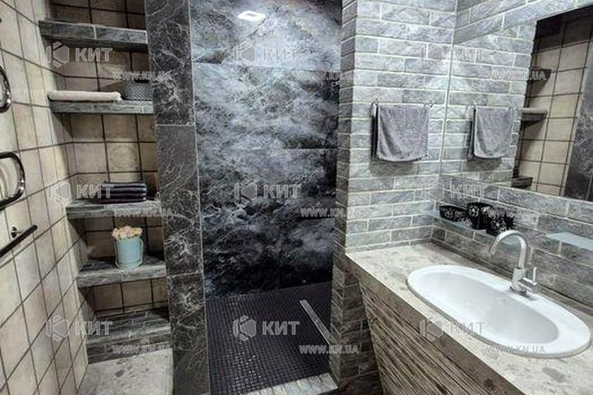 Продаж квартири Харків, ХТЗ, Рогань, 40м²