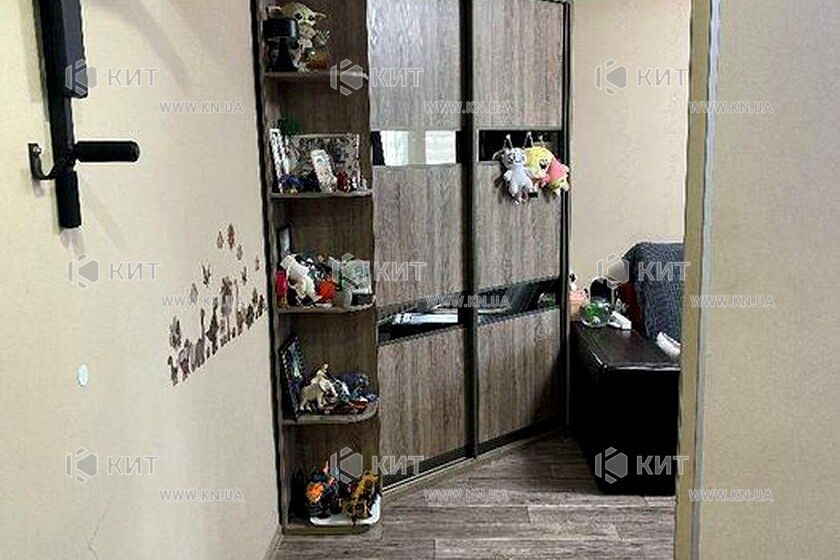 Продажа квартиры Харьков, ХТЗ, Рогань, 33м²