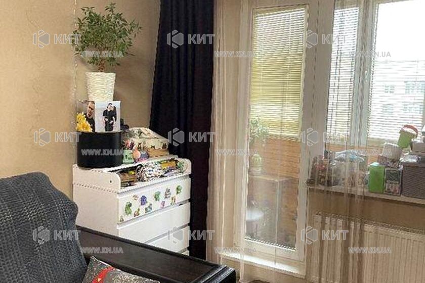 Продажа квартиры Харьков, ХТЗ, Рогань, 33м²