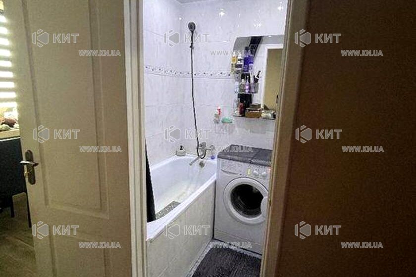 Продажа квартиры Харьков, ХТЗ, Рогань, 33м²