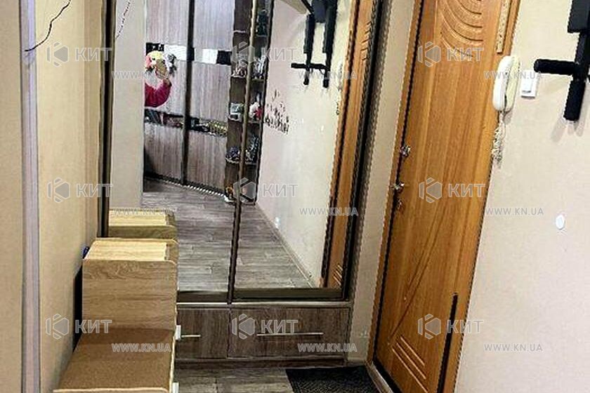 Продажа квартиры Харьков, ХТЗ, Рогань, 33м²