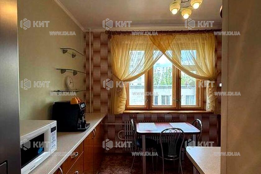 Продажа квартиры Харьков, Алексеевка, 70м²