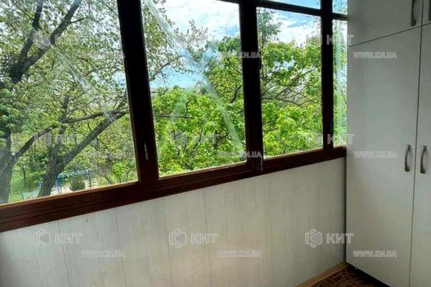 Продажа квартиры Харьков, Алексеевка, 70м²
