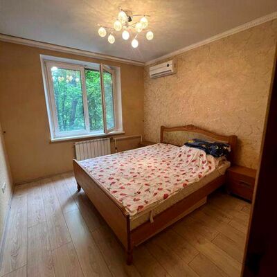 Продажа 	 Харків,  Георгія Тарасенка (Плеханівська) вул.   42а