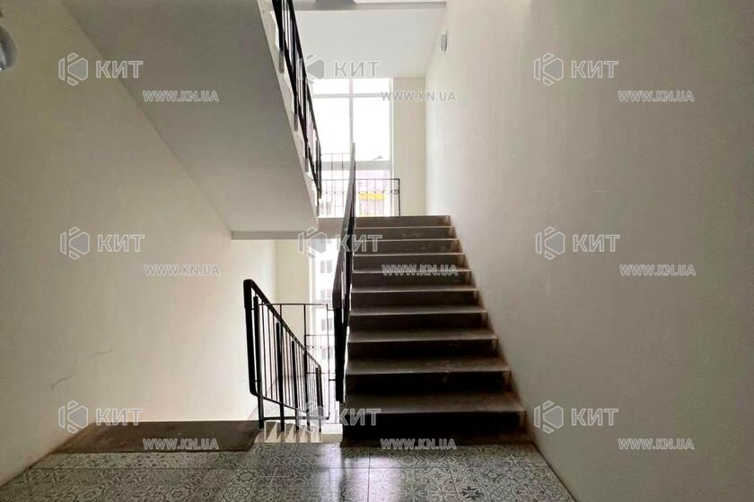 Продажа квартиры Харьков, Спортивная, Гагарина, Защитников, 110м²