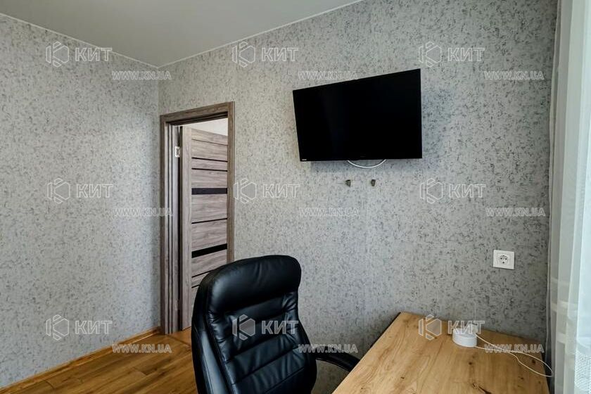 Продаж квартири Харків, ХТЗ, Рогань, 74м²