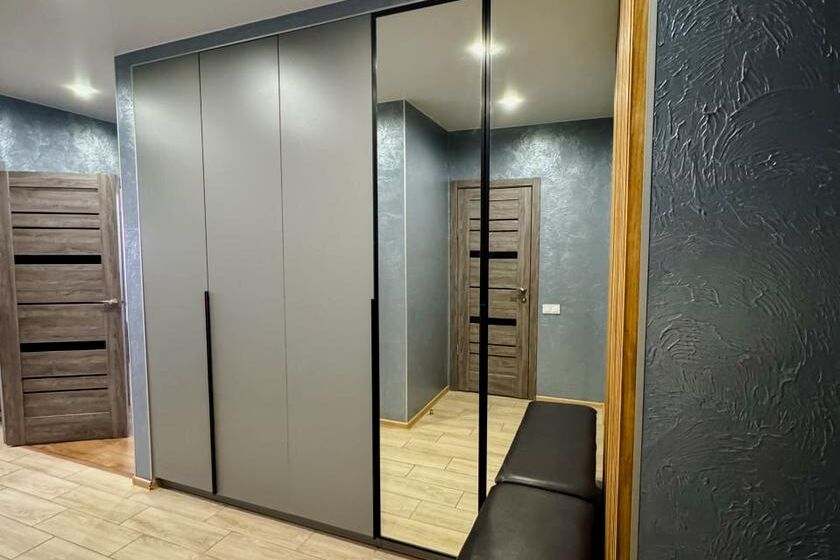 Продаж квартири Харків, ХТЗ, Рогань, 74м²