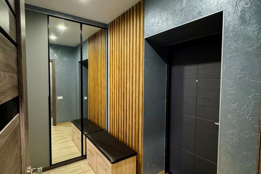 Продаж квартири Харків, ХТЗ, Рогань, 74м²