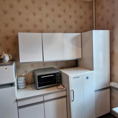 Продажа 	 Харків,  Героїв Харкова (Московський) пр.   57-63