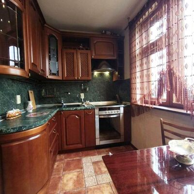 Продажа 	 Харків,  Людвіга Свободи пр.   48а
