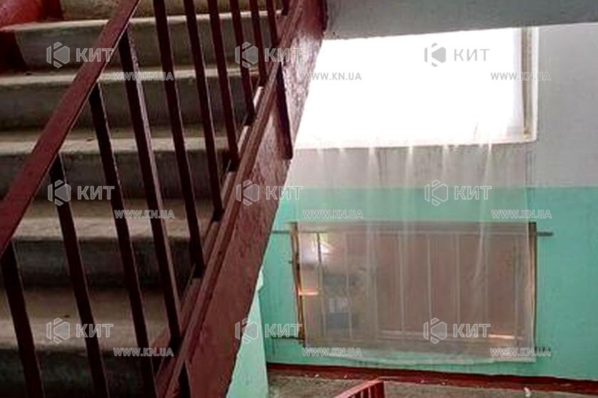 Продаж квартири Харків, ХТЗ, Рогань, 26м²