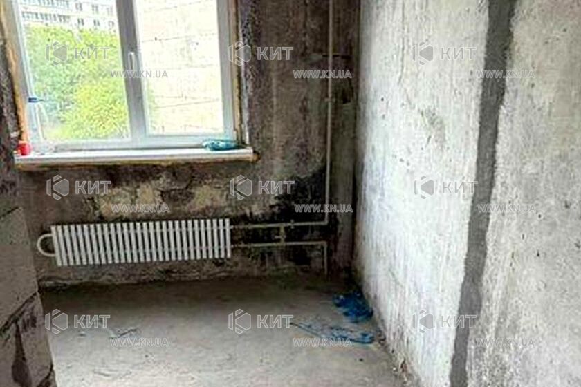 Продаж квартири Харків, ХТЗ, Рогань, 65м²
