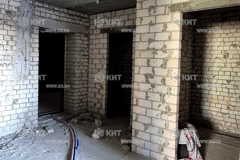 Продаж квартири Харків, ХТЗ, Рогань, 73м²