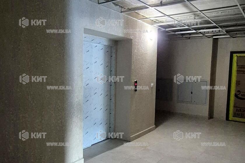 Продаж квартири Харків, ХТЗ, Рогань, 73м²