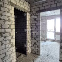 Продаж квартири Харків, ХТЗ, Рогань, 73м²