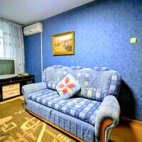 Продаж квартири Харків, ХТЗ, Рогань, 33м²